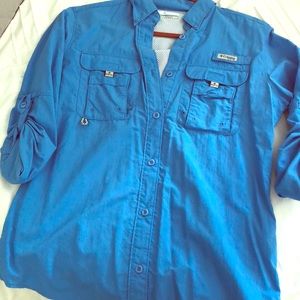 PFG Women’s shirt XS - worn once